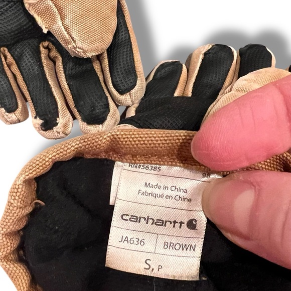 Boys Classic Carhartt Gloves Insulated Sz Small Farm Workwear Outdoor - Picture 3 of 5